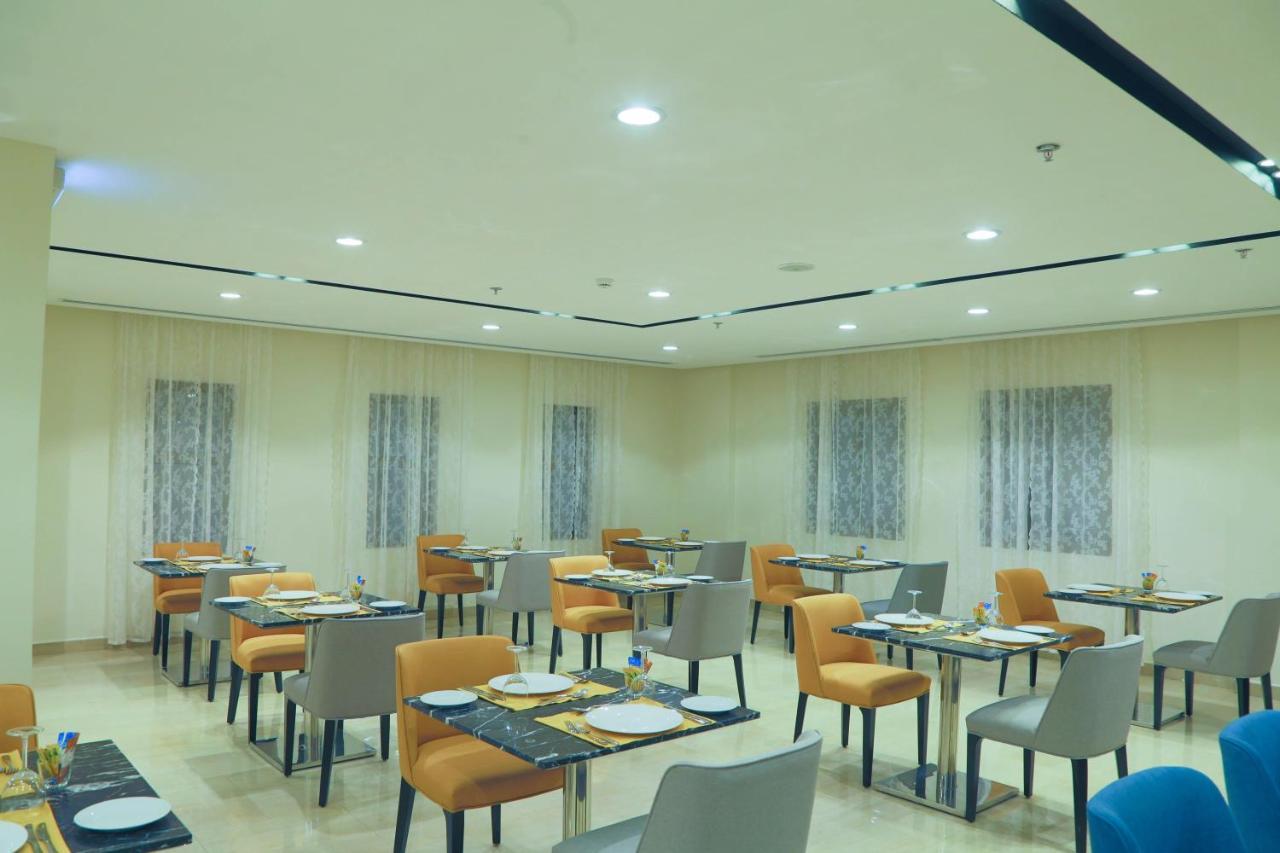 Safwat Alkhobar Hotel Bagian luar foto